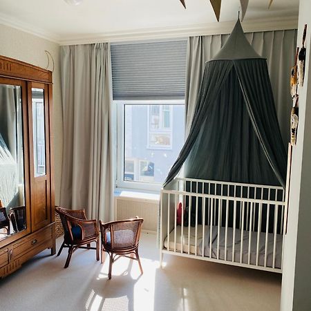 Familiehuis Aan Zee Met Ruim Dakterras 赞德沃特 外观 照片